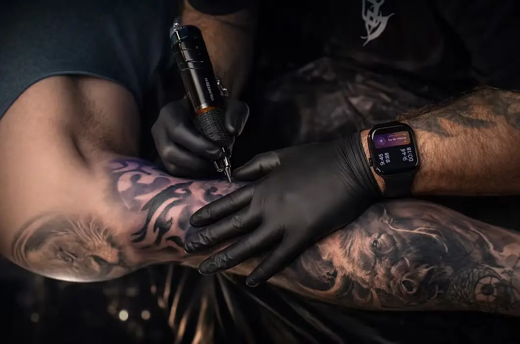 Tattooprozess Dado Artist Collective Arbon